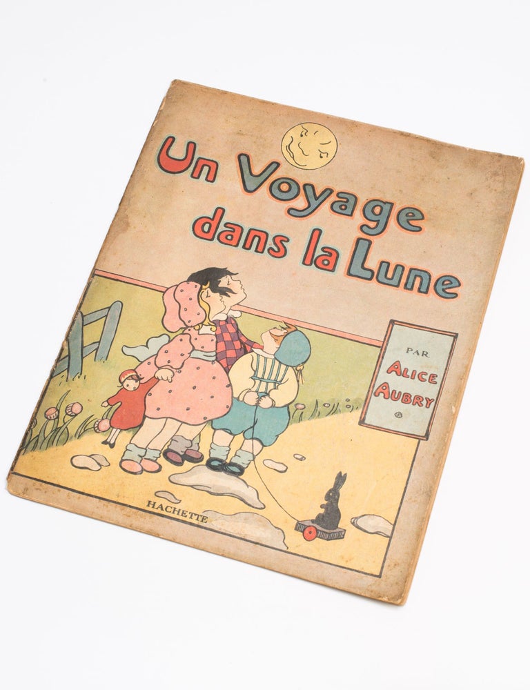 UN VOYAGE DANS LA LUNE