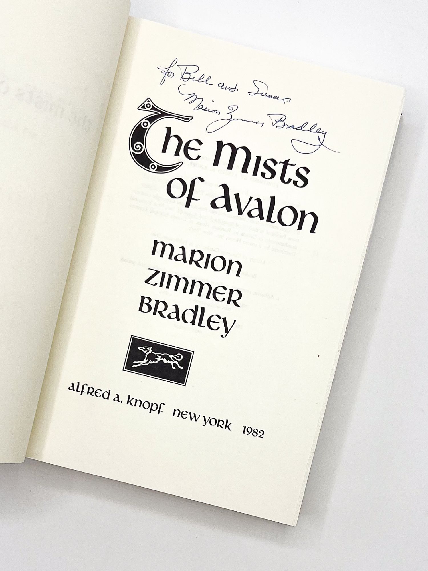 THE MISTS OF AVALON | Marion Zimmer Bradley | First edition