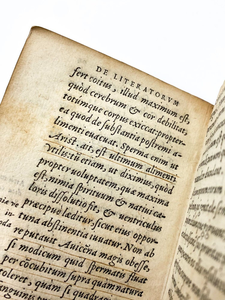 DE LITERATORUM ET EORUM QUI MAGISTRATIBUS