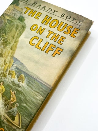 Item #46694 THE HOUSE ON THE CLIFF. Franklin W. Dixon, Leslie McFarlane