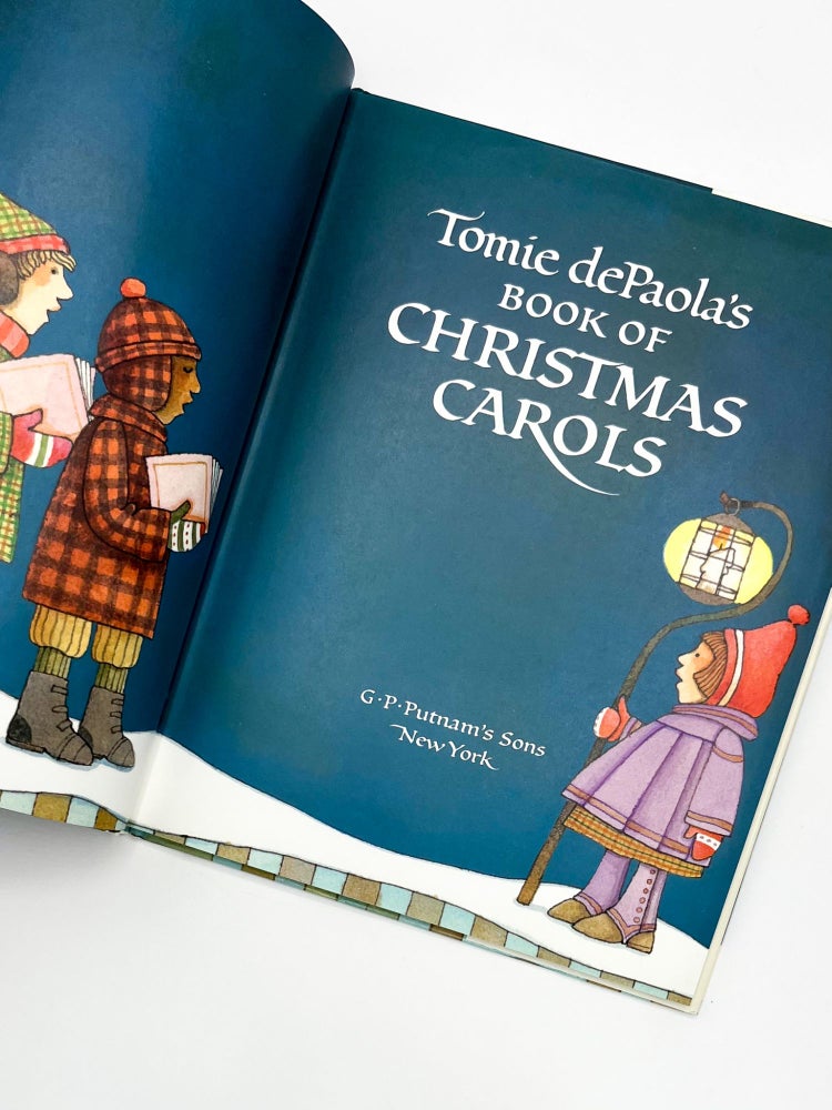 TOMIE DEPAOLA'S BOOK OF CHRISTMAS CAROLS