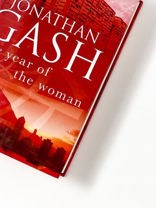 THE YEAR OF THE WOMAN. Jonathan Gash, John Grant.