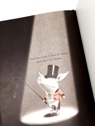OLIVIA SAVES THE CIRCUS. Ian Falconer.