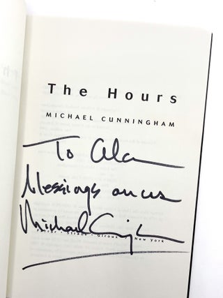 THE HOURS. Michael Cunningham.