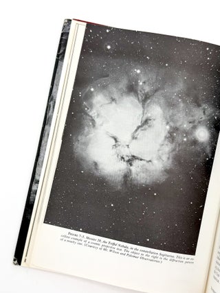 Item #56175 INTELLIGENT LIFE IN THE UNIVERSE. Carl Sagan, I. S Shklovskii